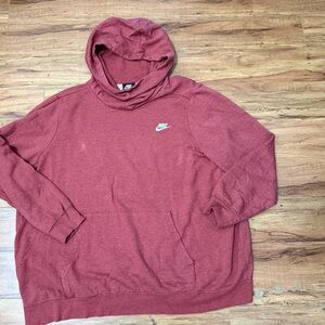 Nike Men's Heather Red Pullover Hoodie T22